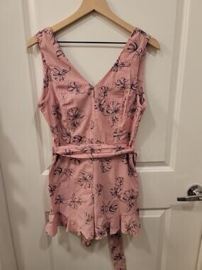 Gianni Binni Red Seersucker Romper with ruffle hem